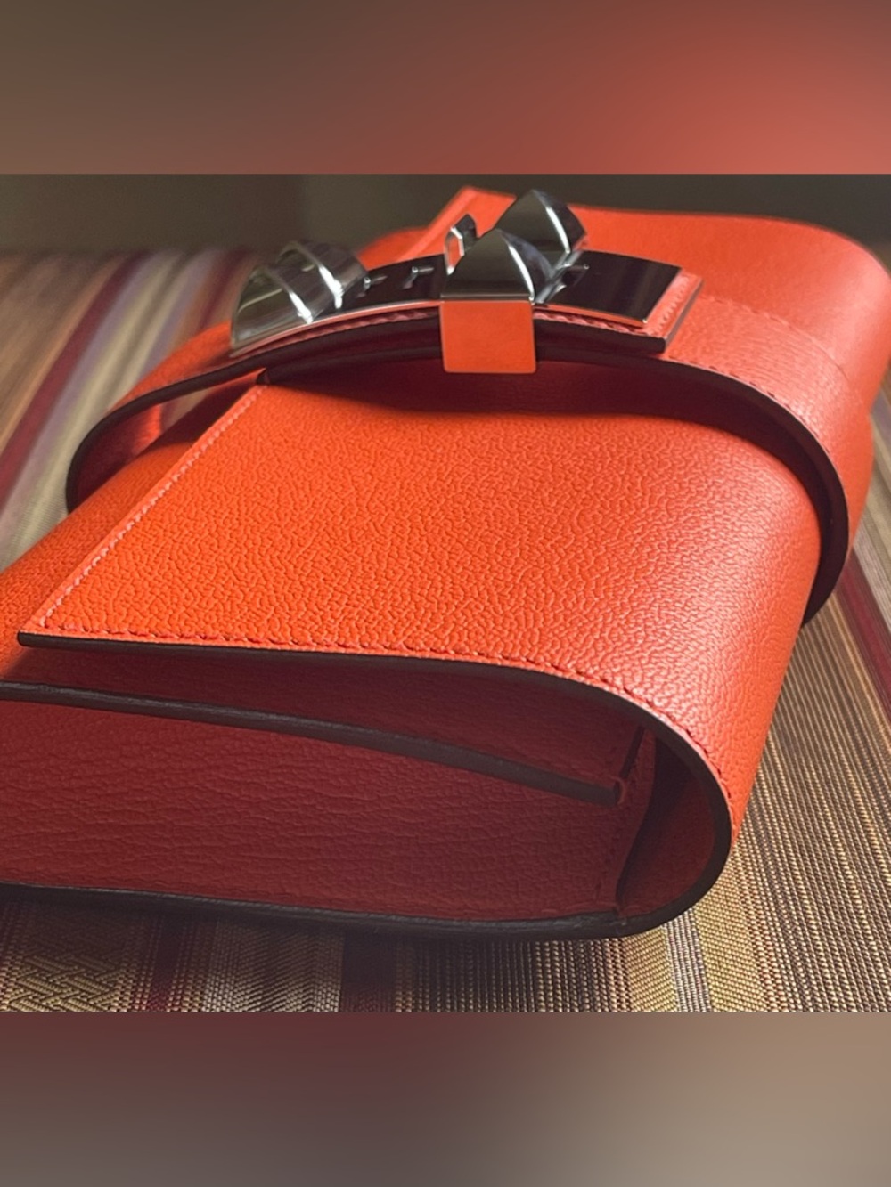 LIKE NEW HERMES SANGUINE ORANGE TADELAKT LEATHER MEDOR CLUTCH PALLADIUM HARDWARE - Picture 9 of 17